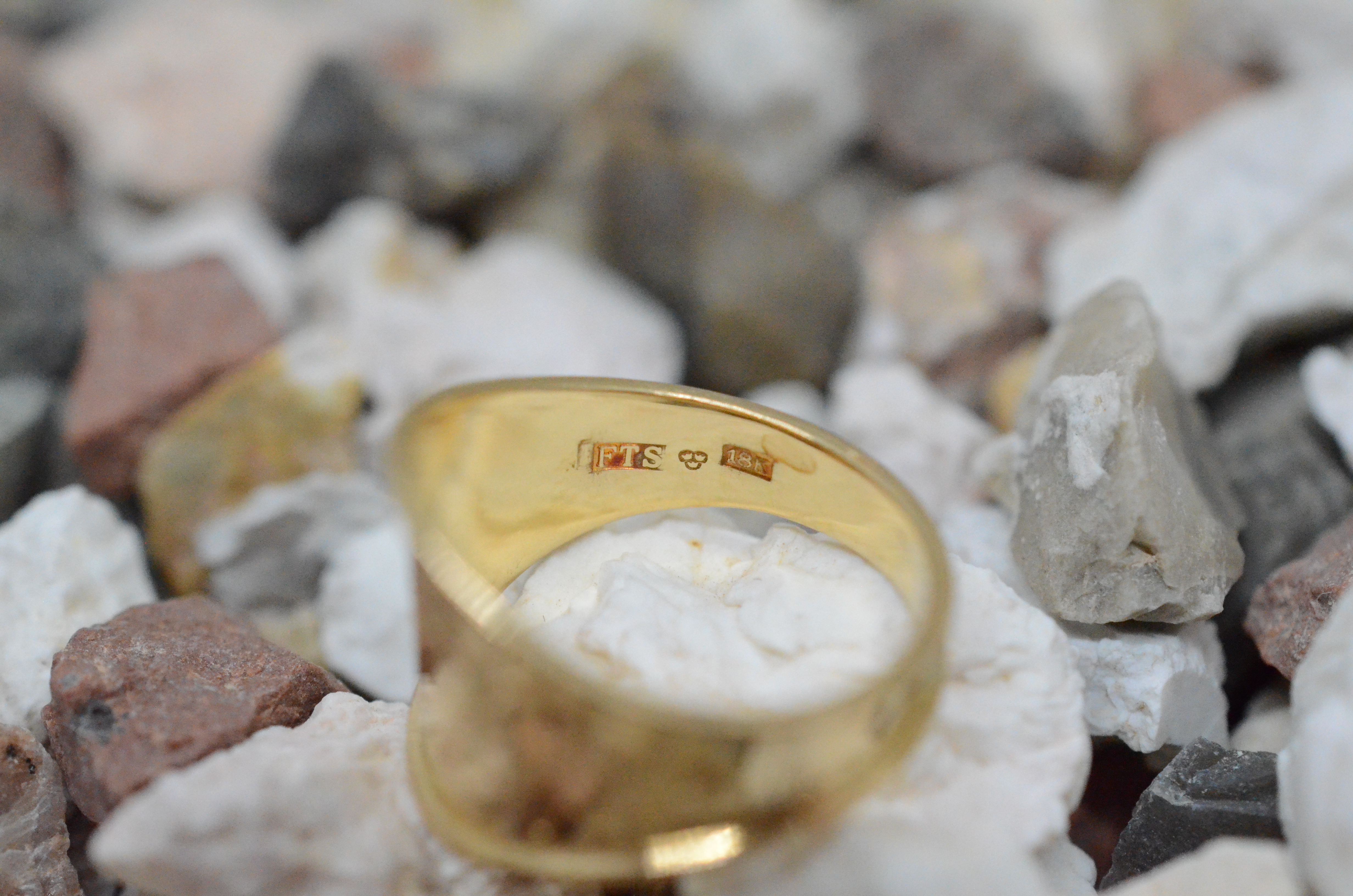 Vintage "Gotland Ring" 18k - 2