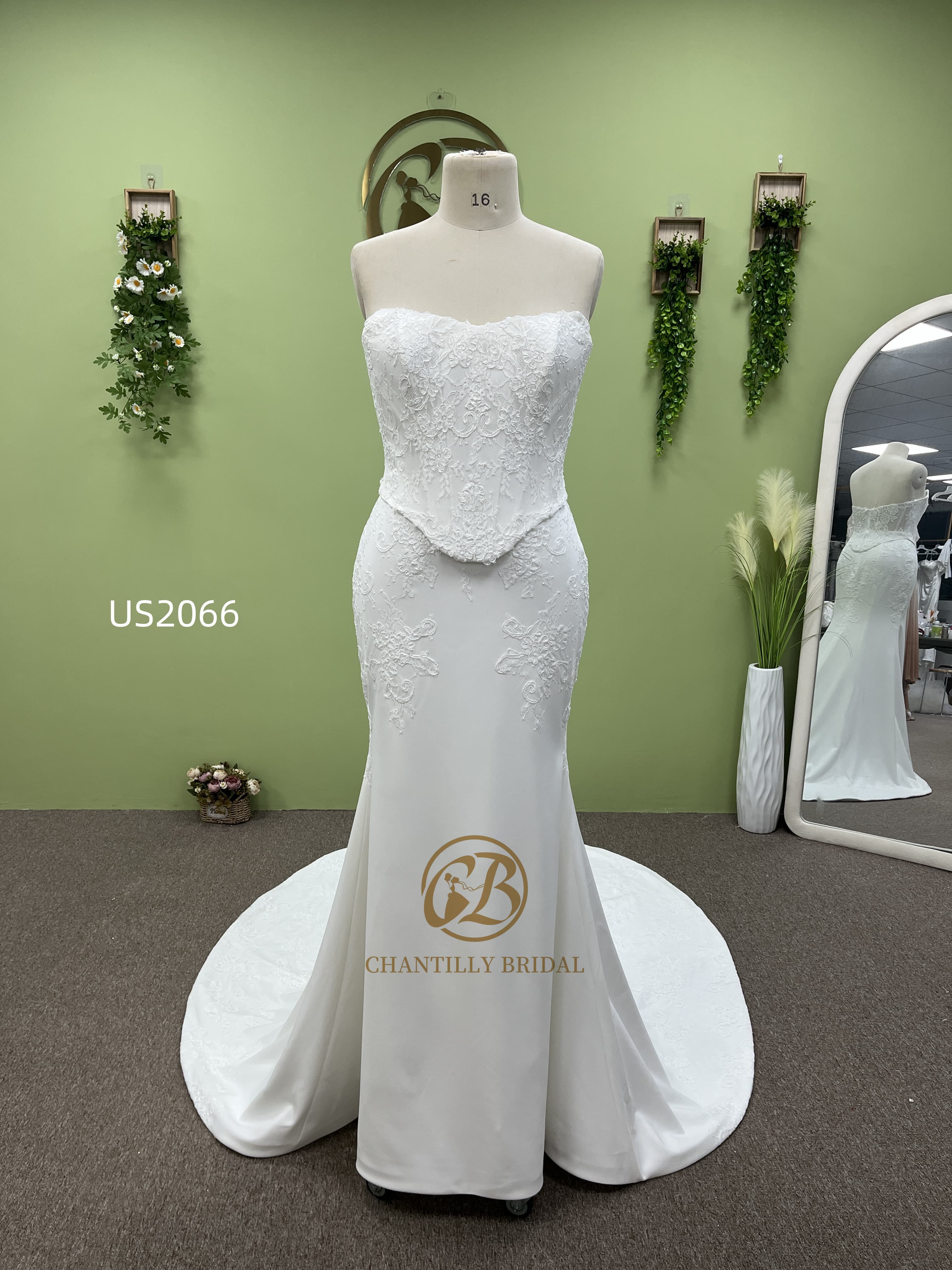 Chantilly Bridal  US2066