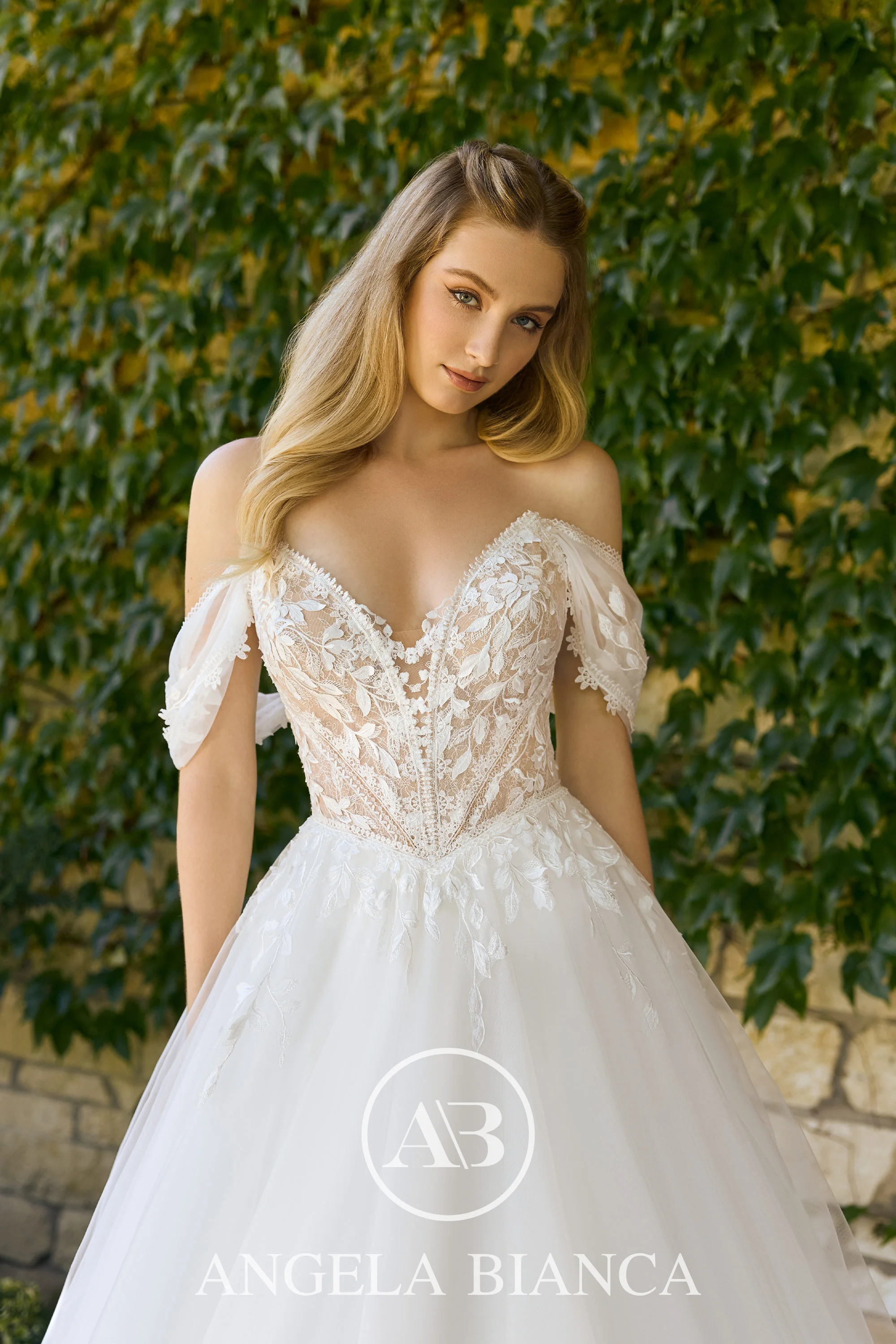 Angela Bianca 1141 - 3