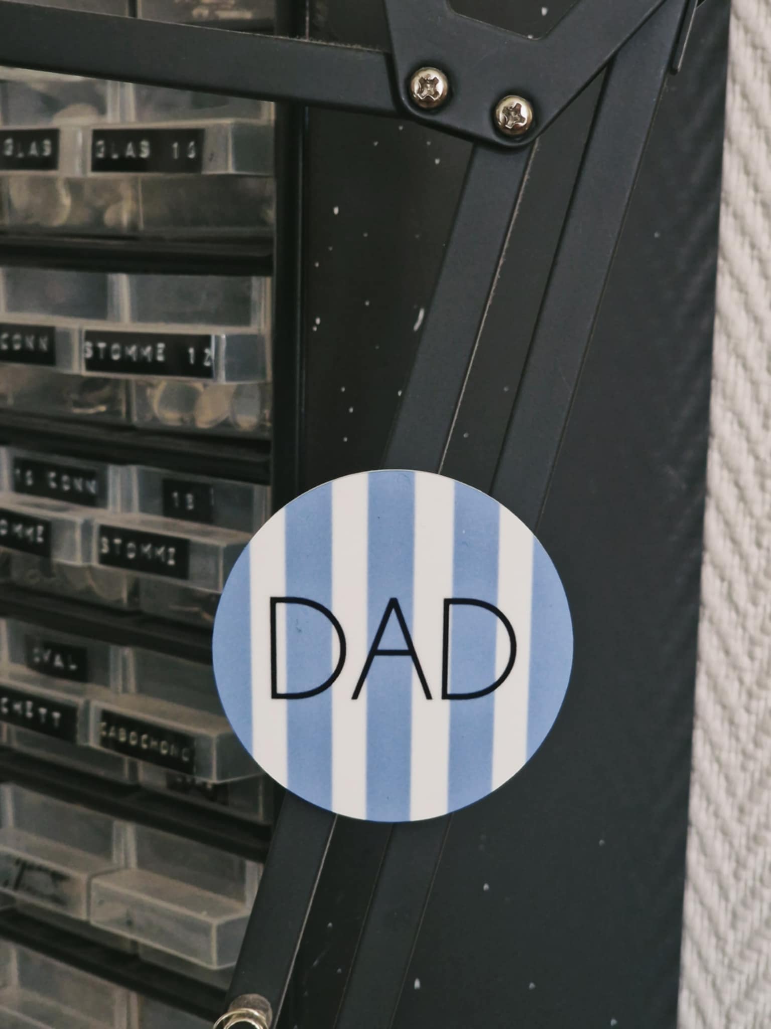 Magnet - "DAD"