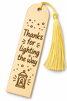 Bokmärke i trä – “Thanks for lighting the way” | valfri färg på band