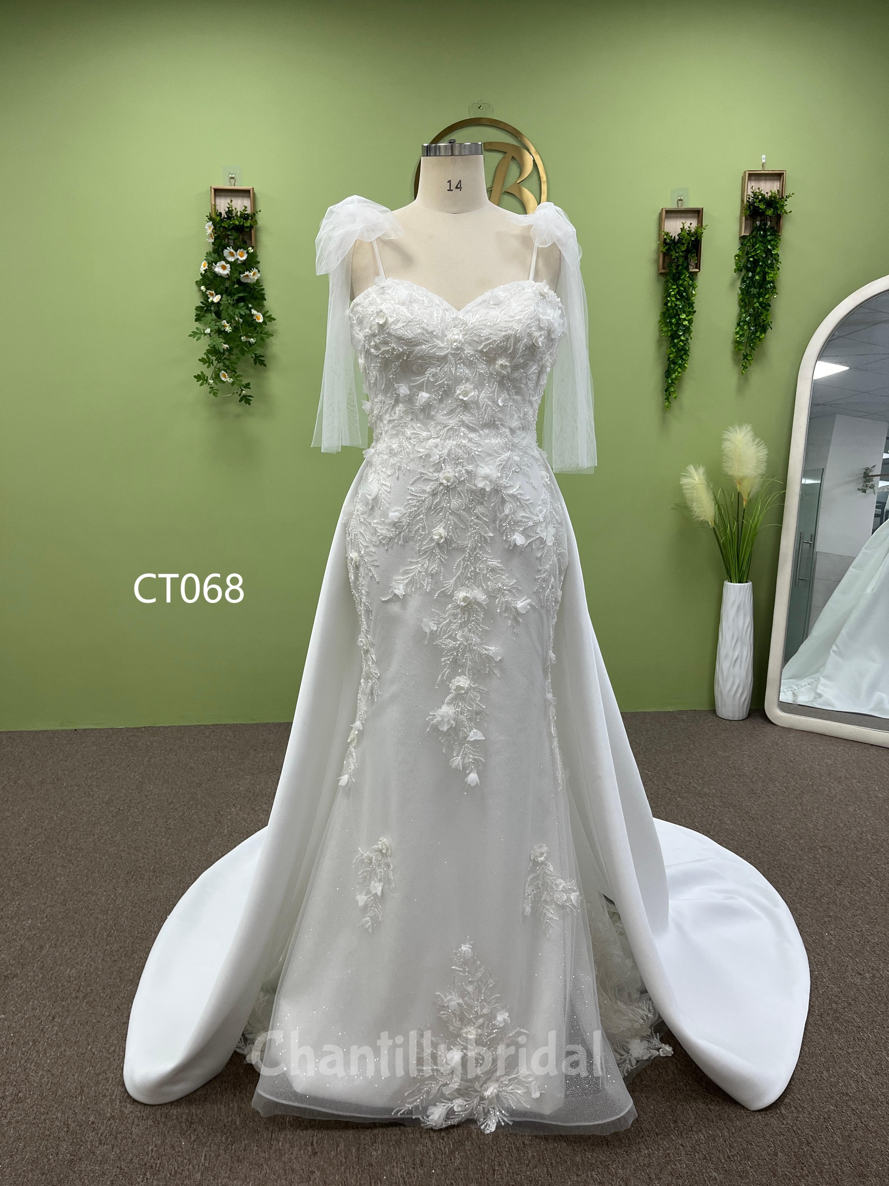 Chantilly Bridal  CT068