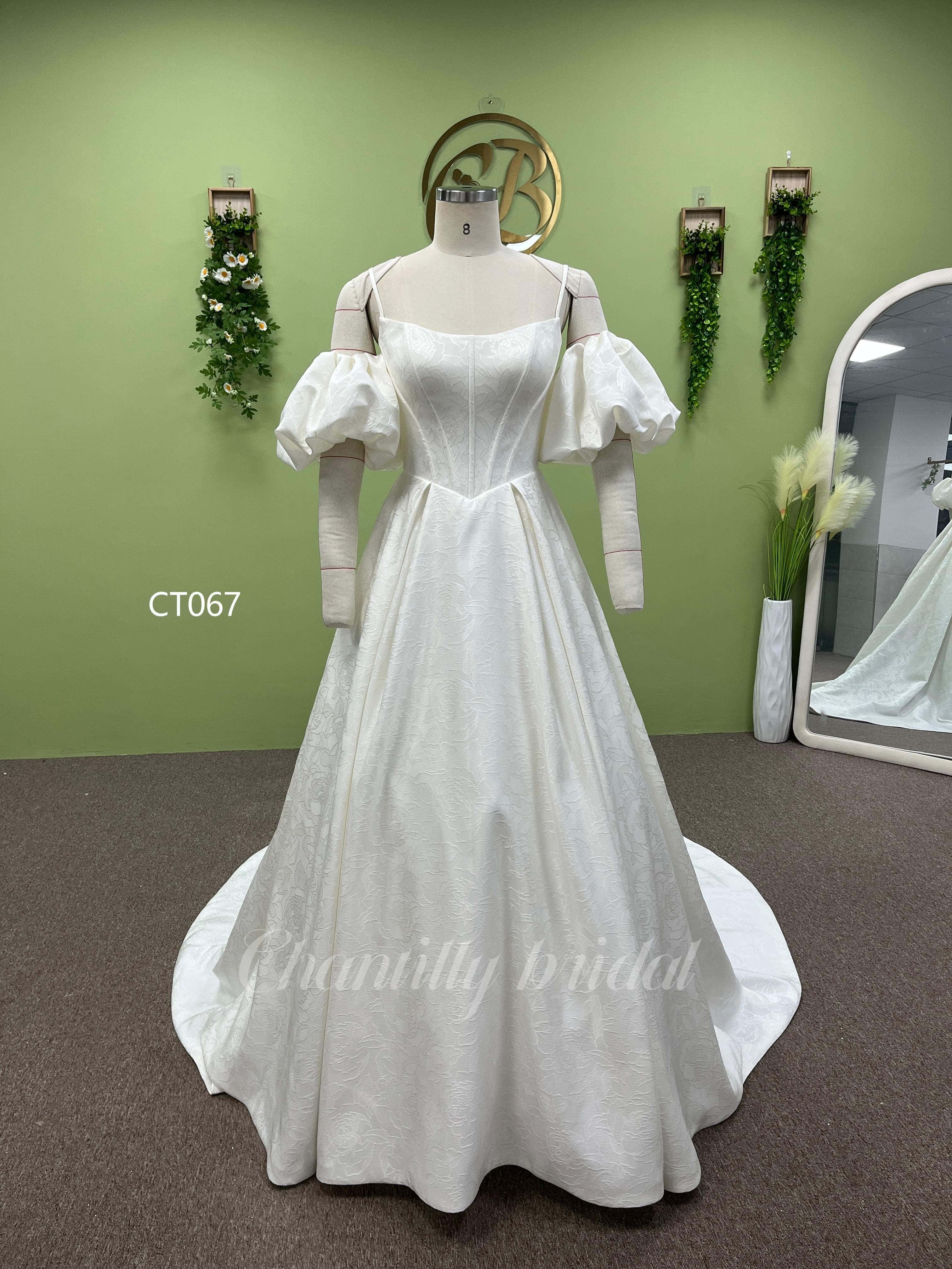 Chantilly Bridal  CT067