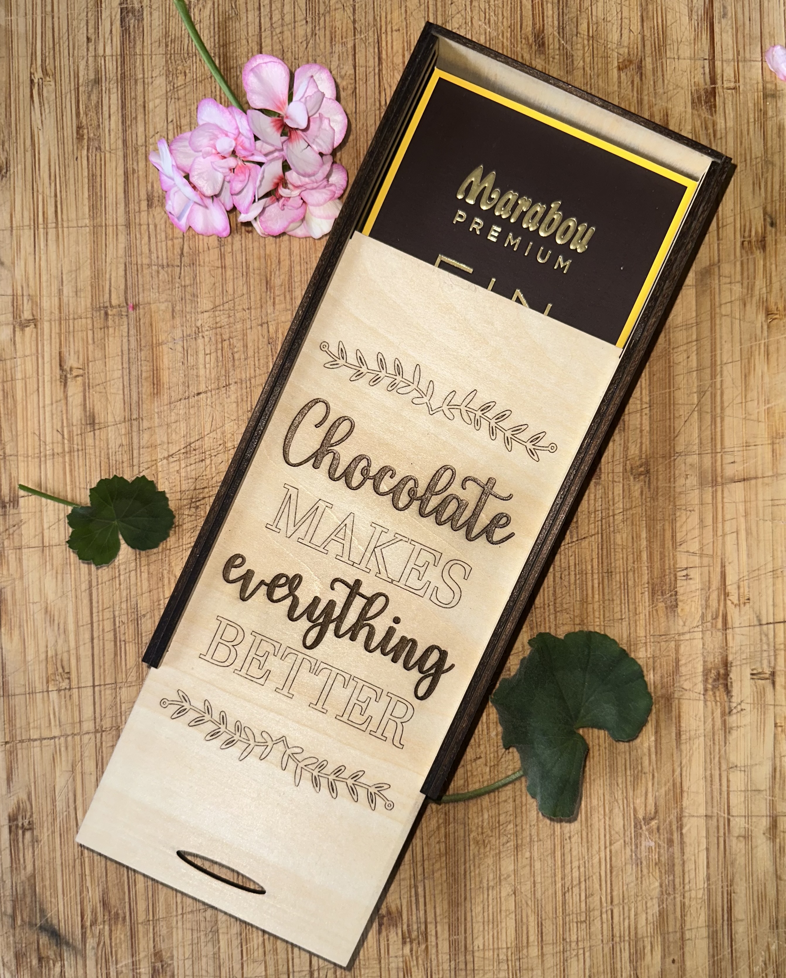 Chokladbox "Chocolate makes..." - 2