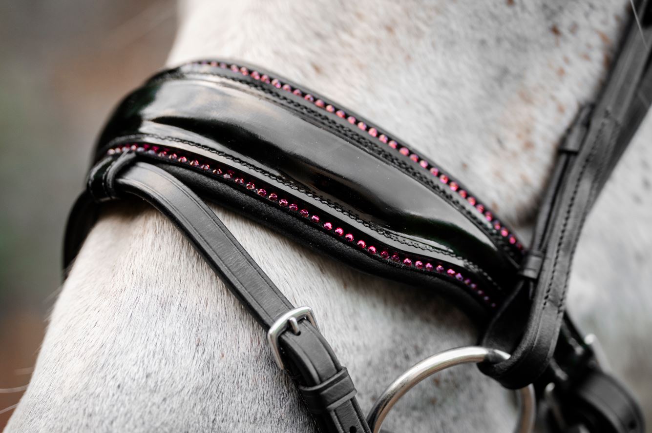 Horseware Diamante Flash Bridle - Black/Pink - ergonomic