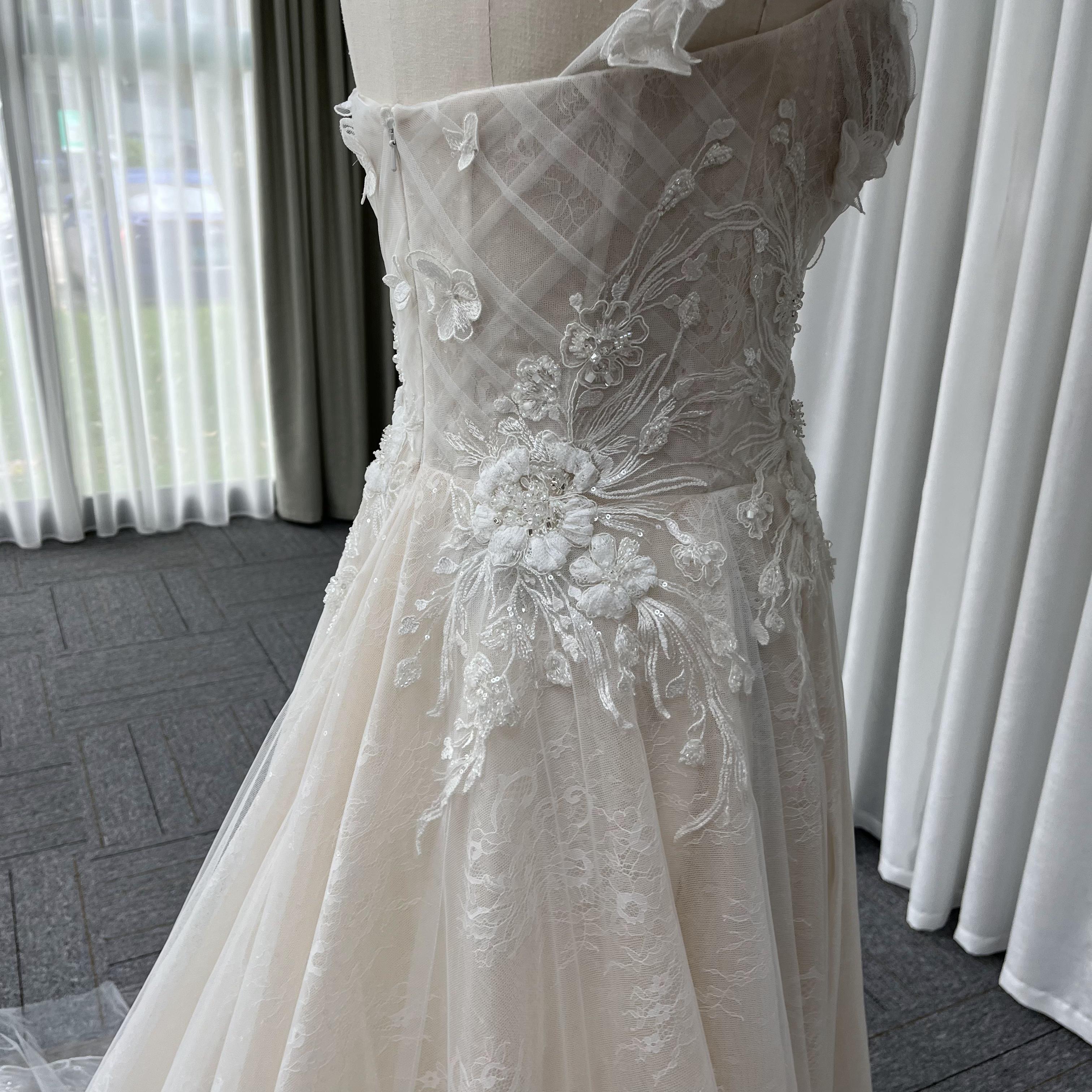 Dnnovia bridal AGD002 lagervara  - 23