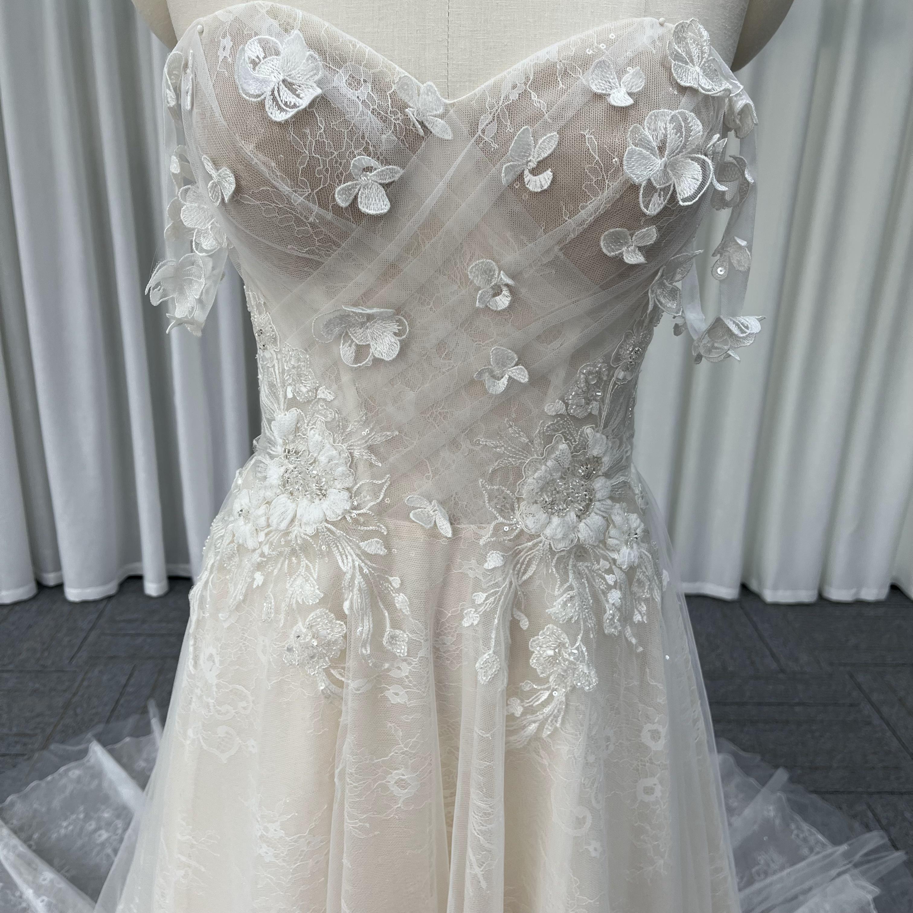 Dnnovia bridal AGD002 lagervara  - 12
