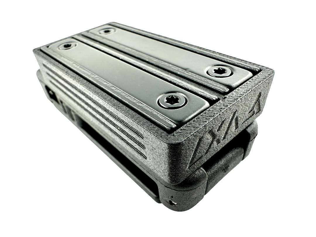 VX7 Magnetic Magazine Carrier 4