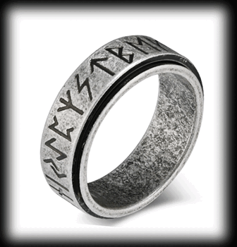 8 mm. Spinner ring i  grått rostfritt stål med runraden.