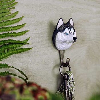 Hand-carved hook Siberian Husky