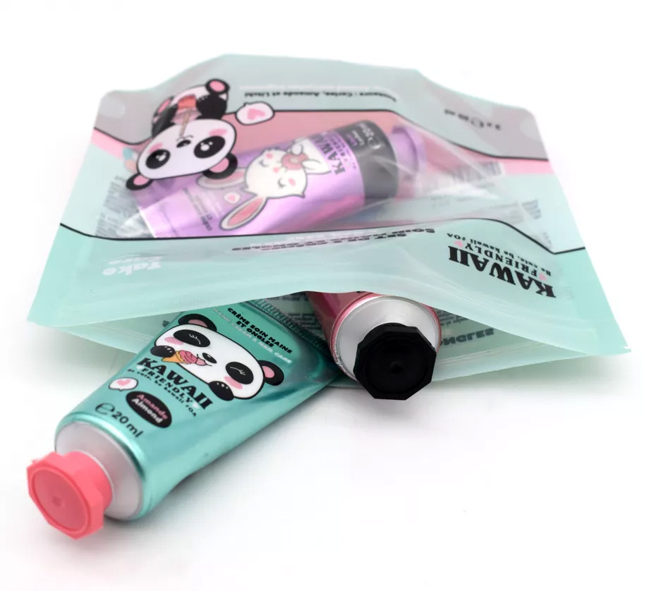 Kawaii Friendly Fuktgivande och Doftande Handkräm 20 ml - Set med 3 st - 3