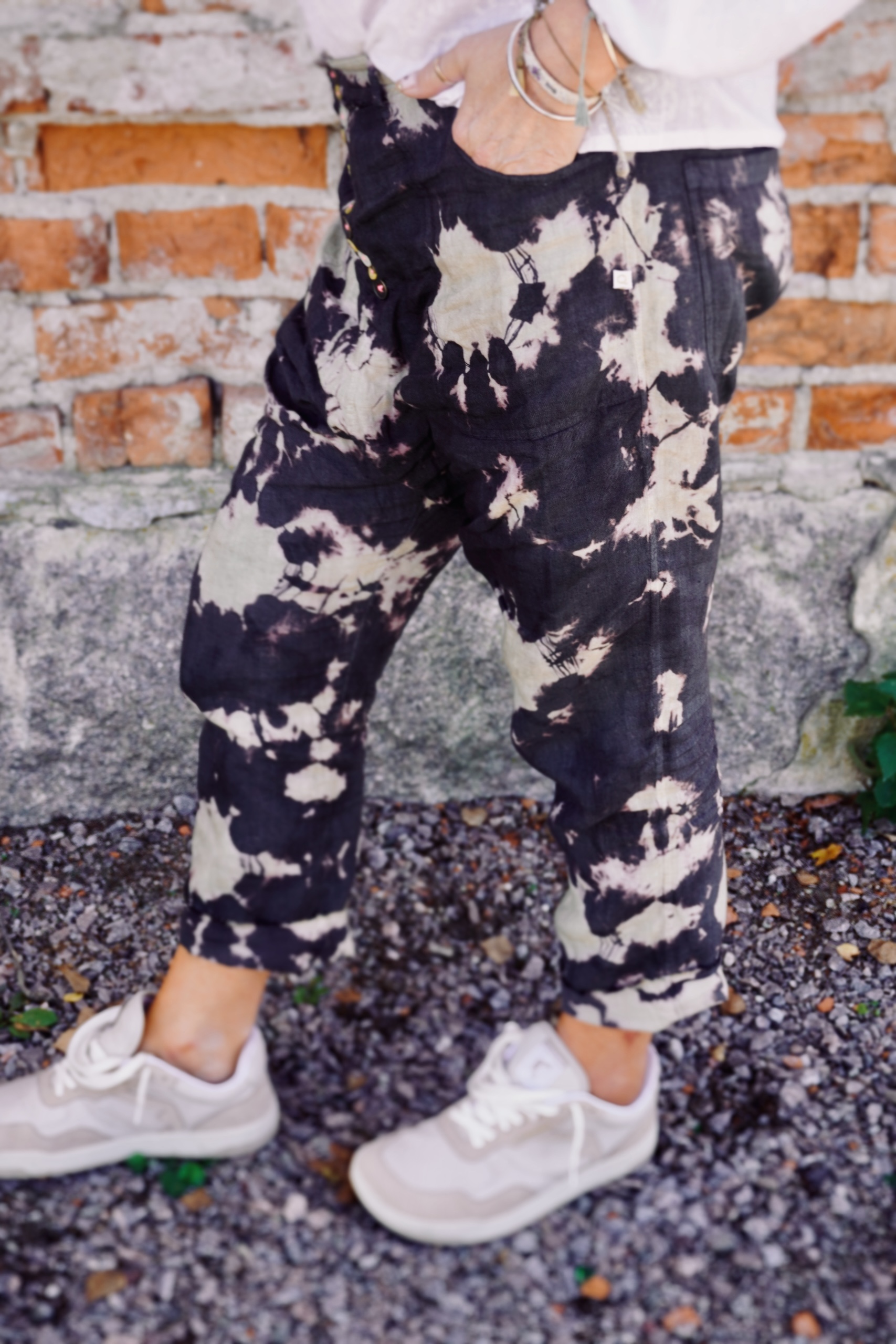 FEY  LINEN BATIK PANT CHARCOAL LATTE  - 4