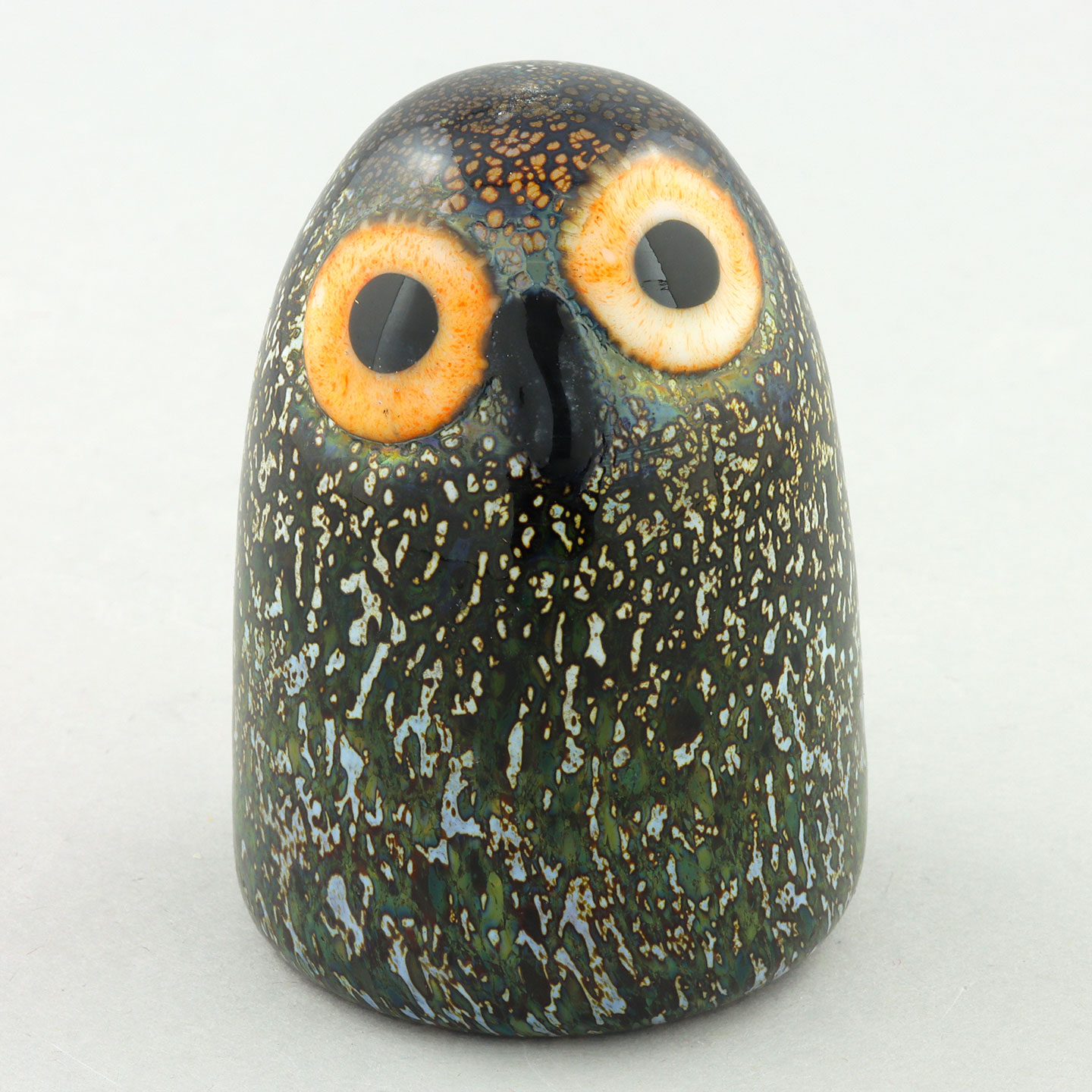 オイバトイッカ 注意深いフクロウの子 ガラスの鳥 イッタラ 置物 2004年 オイバ・トイッカ 注意深いフクロウの子 ガラスの鳥 オブジェ