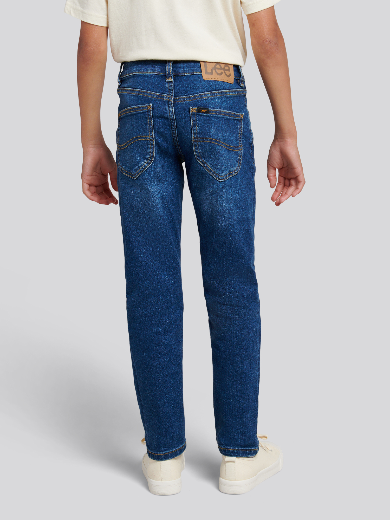 STRAIGHT STRETCH FIT JEAN DARREN MID WASH - 3