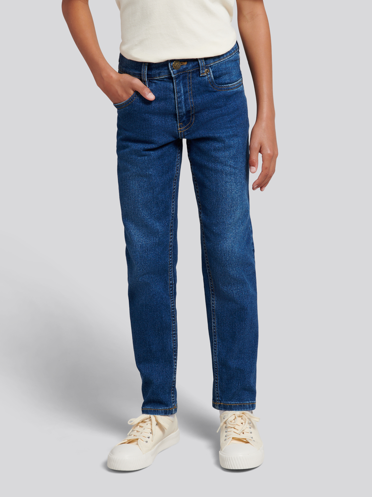 STRAIGHT STRETCH FIT JEAN DARREN MID WASH - 2