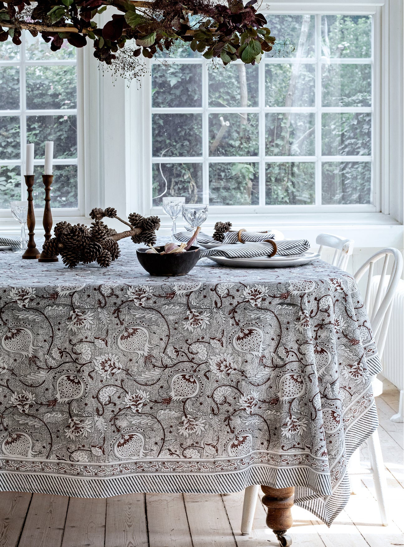 Bordsduk - Pomegranate Cotton - Grey 150x230 - 2