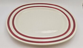 Atlanta red serving dish