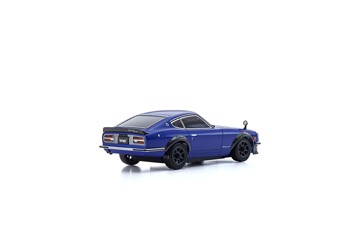 Kyosho 32645MB Mini-Z AWD Nissan Fairlady 240Z-L Metallic Blue (MA020/KT531P) - 2