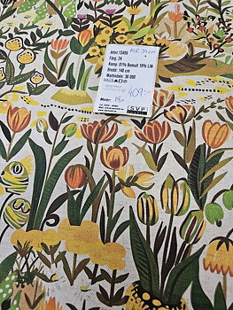 gardin och möbeltyg i glada färger
