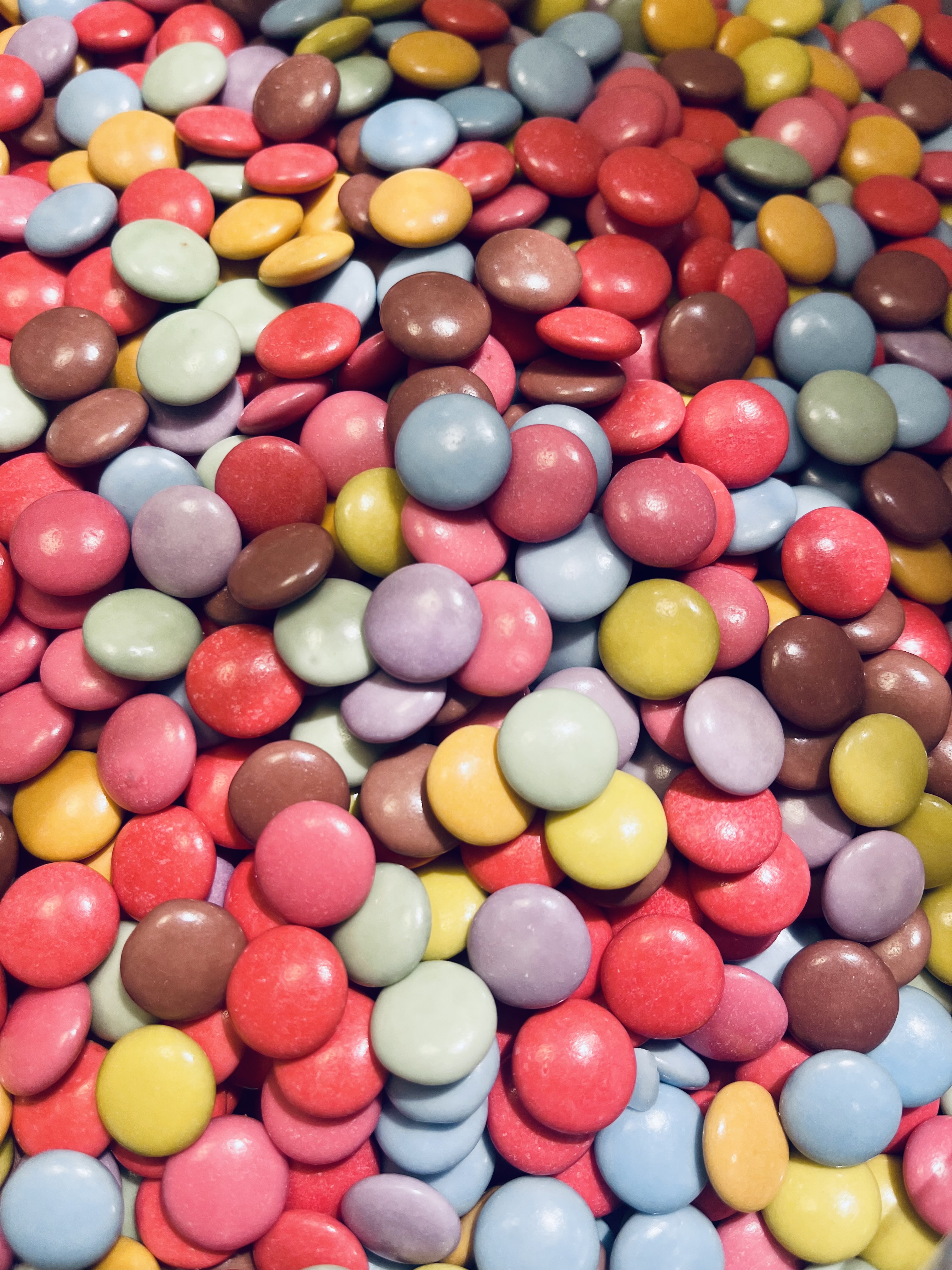 färgglada veganska chokladlinser i storpack 4000g