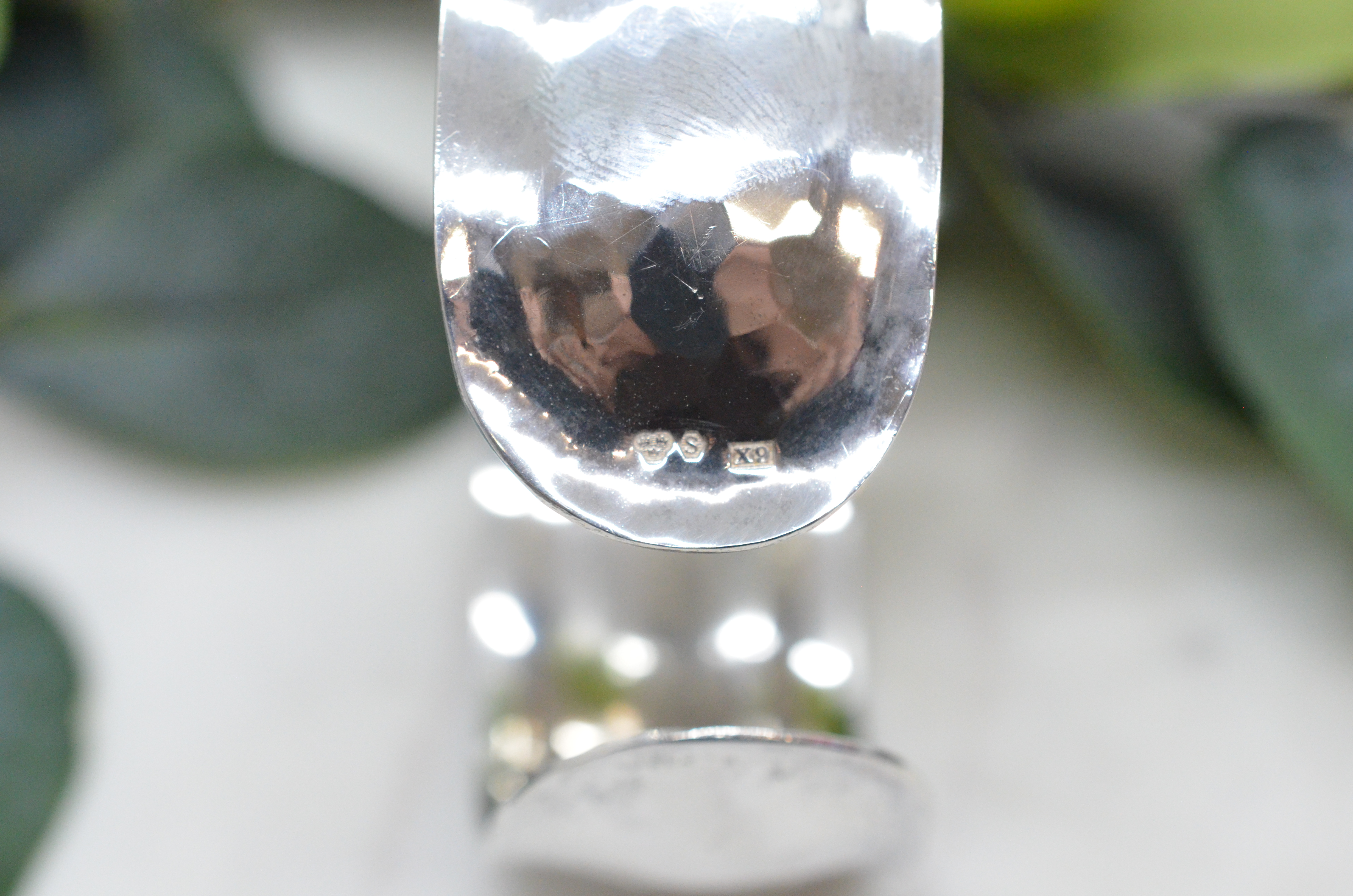 Second Hand hammered silver bangle - 3