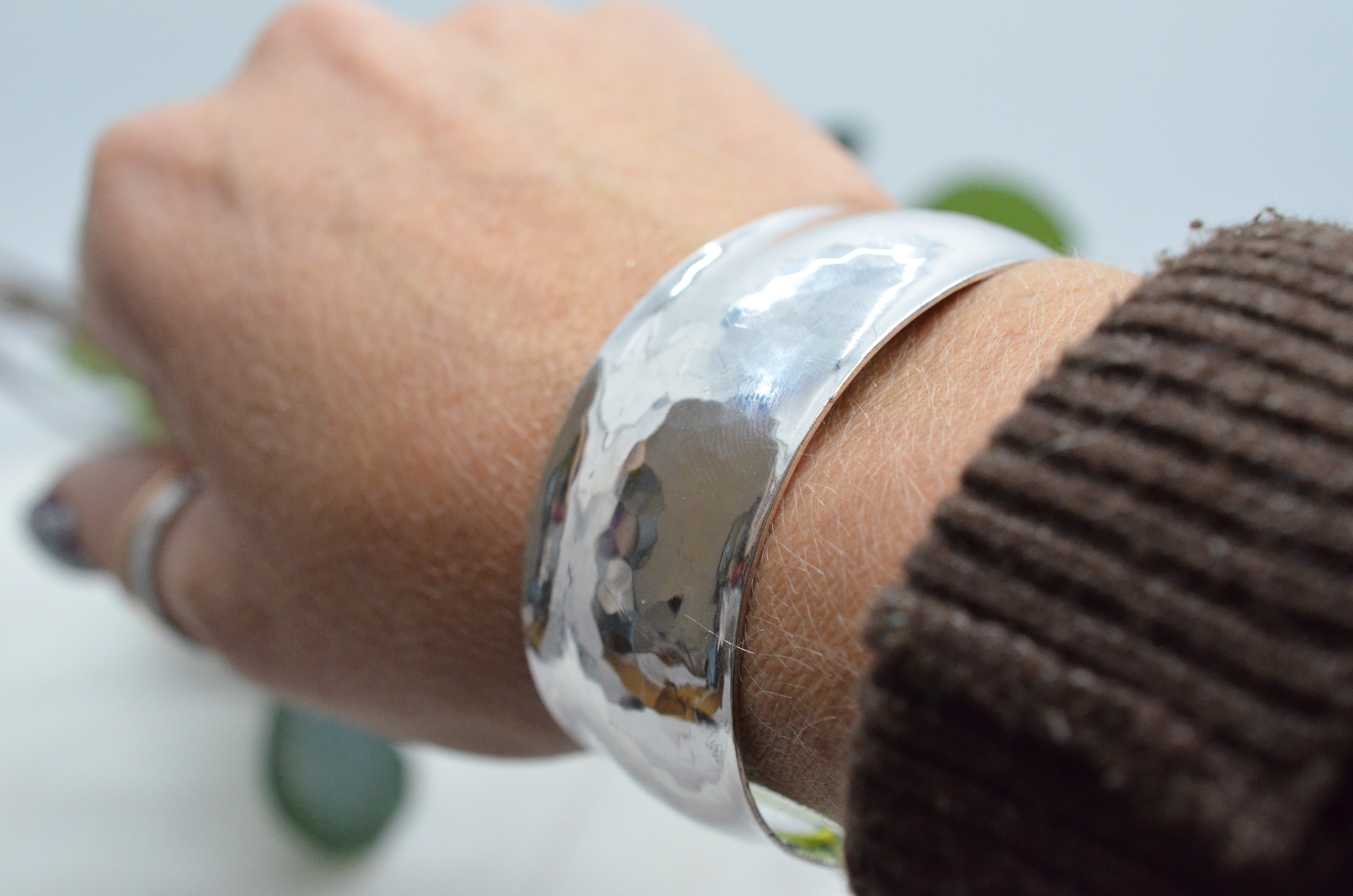 Second Hand hammered silver bangle - 5