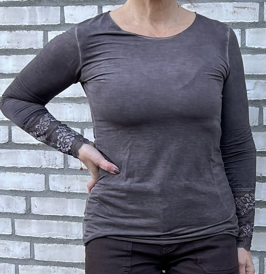 Marta T-shirt Long Spets Brun