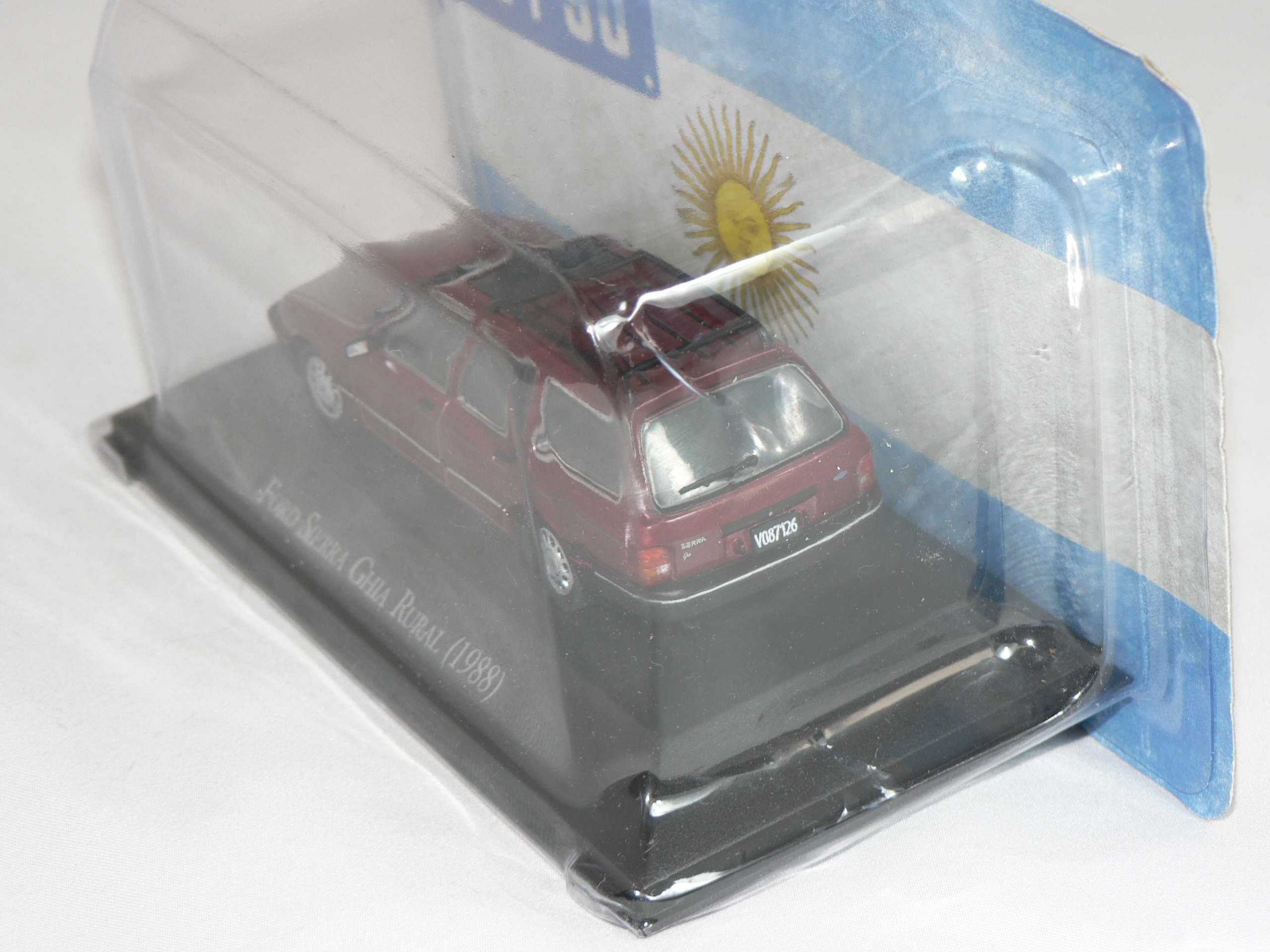 Ford Sierra  Hgv  1988  1:43 Atlas - 2