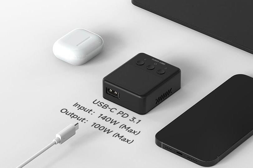 iSDT 608PD charger - 4
