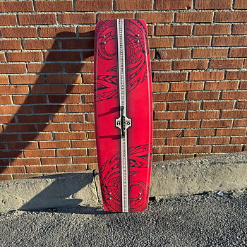 Begagnad Kitebräda Naish Hero S26 135x42