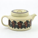 Raija Uosikkinen (Ruija 1975) Teapot with Leaves and Berries 25/11 cm (2)