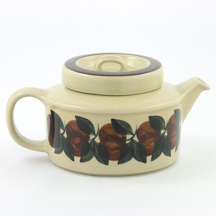 Raija Uosikkinen (Ruija 1975) Teapot with Leaves and Berries 25/11 cm (2)