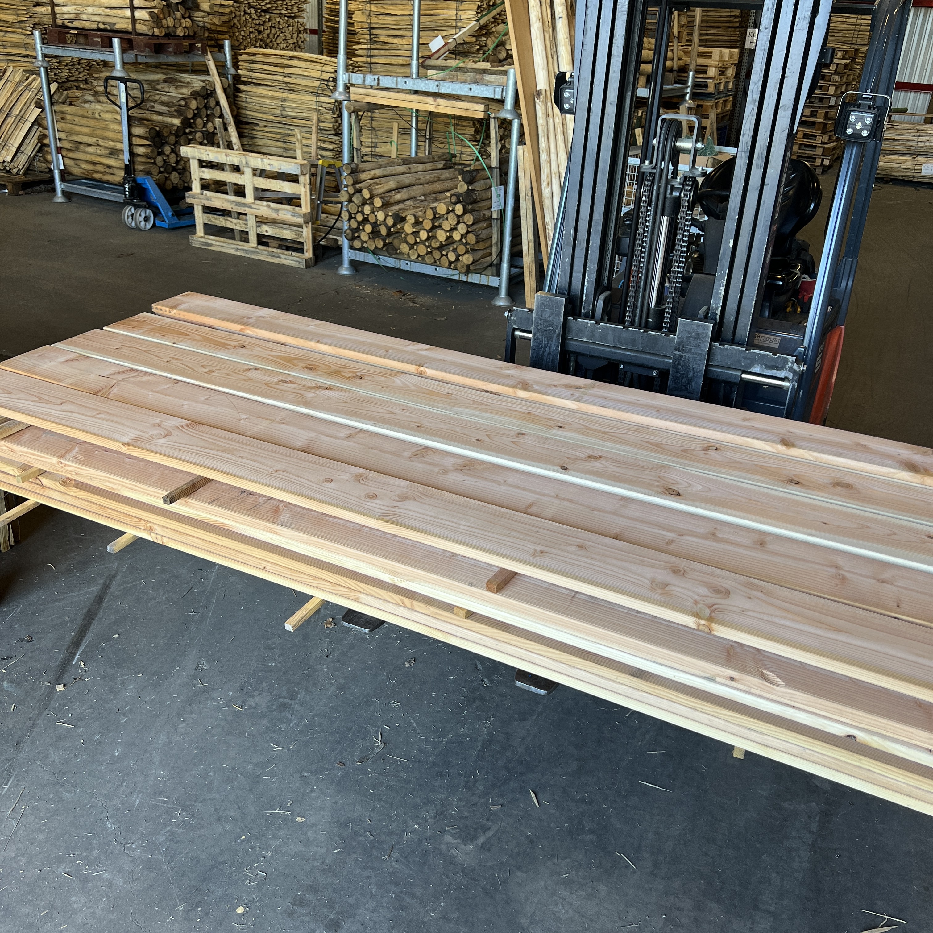 Lärk/ Douglasgran hyvlad med runda hörn 2,8 x 18,8 x 300 cm