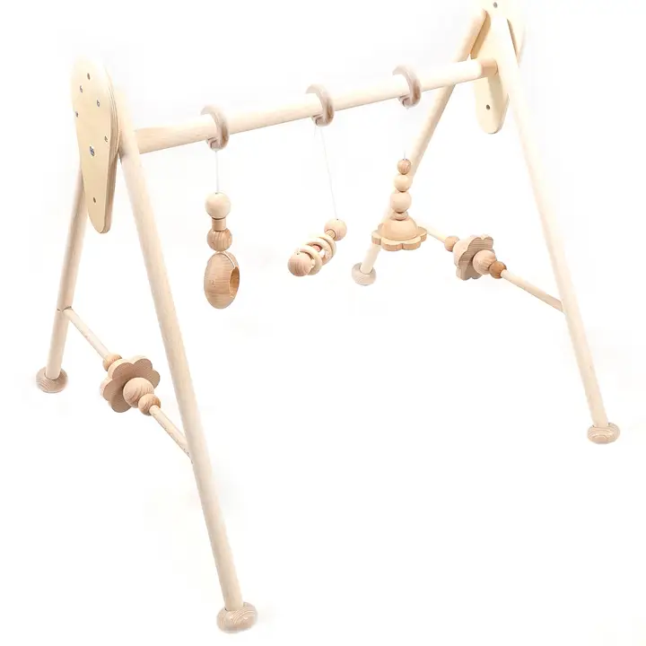 Baby gym i trä från Hess - natur