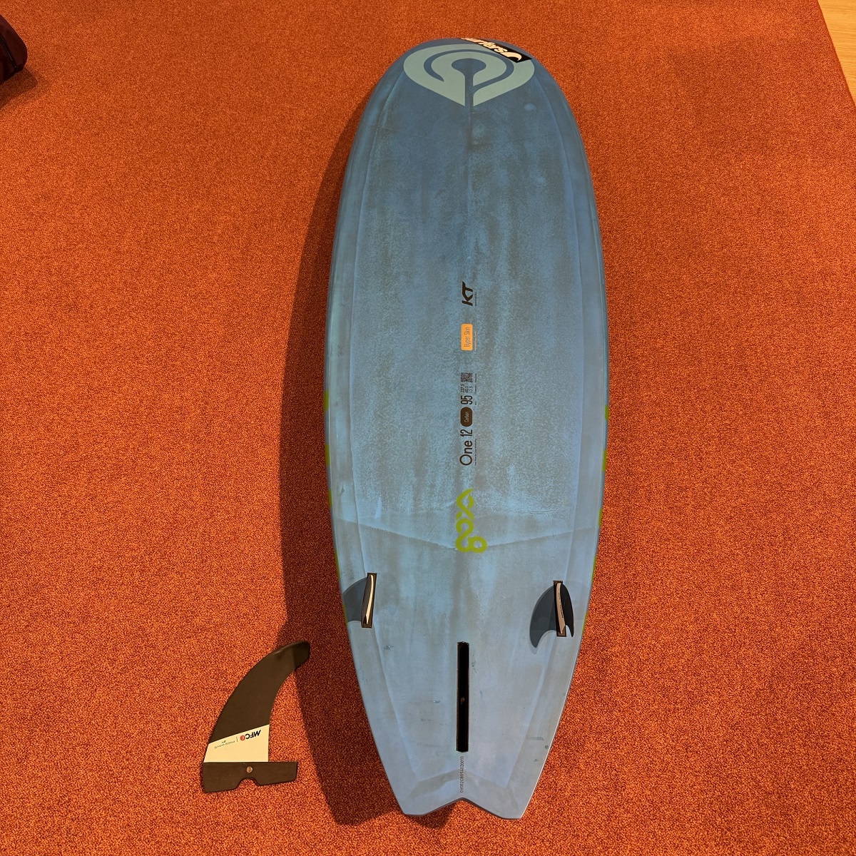 Begagnad Vindsurfingbräda Goya One 12 Carbon 95 2025  - 2