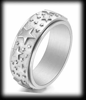 8 mm. "A star is born" Spinner ring i rostfritt stål.