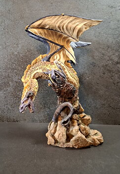 Tudor Mint - Large Mountain Dragon 