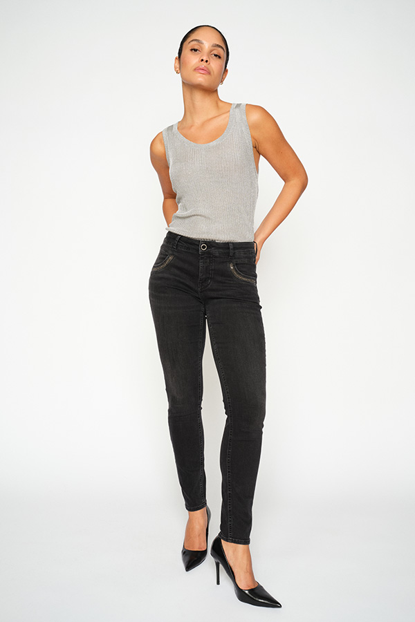 MMNaomi Salute Jeans Black Regular 