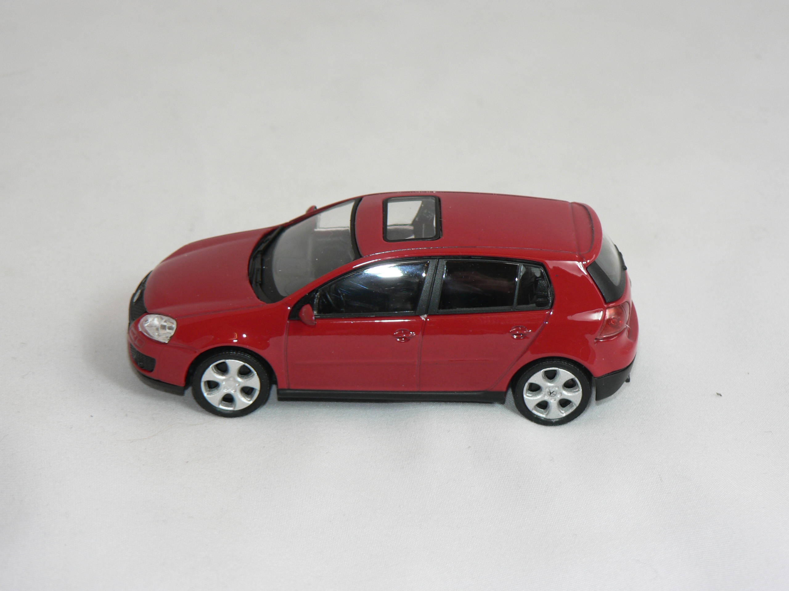 VW Golf GTI   1:43   Hongwell - 3