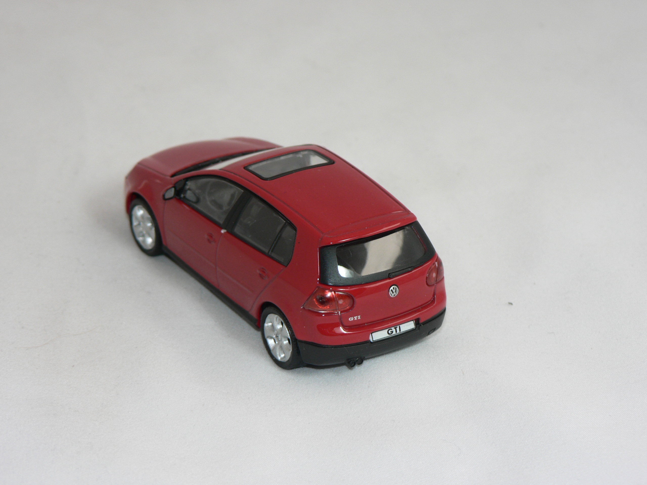 VW Golf GTI   1:43   Hongwell - 2