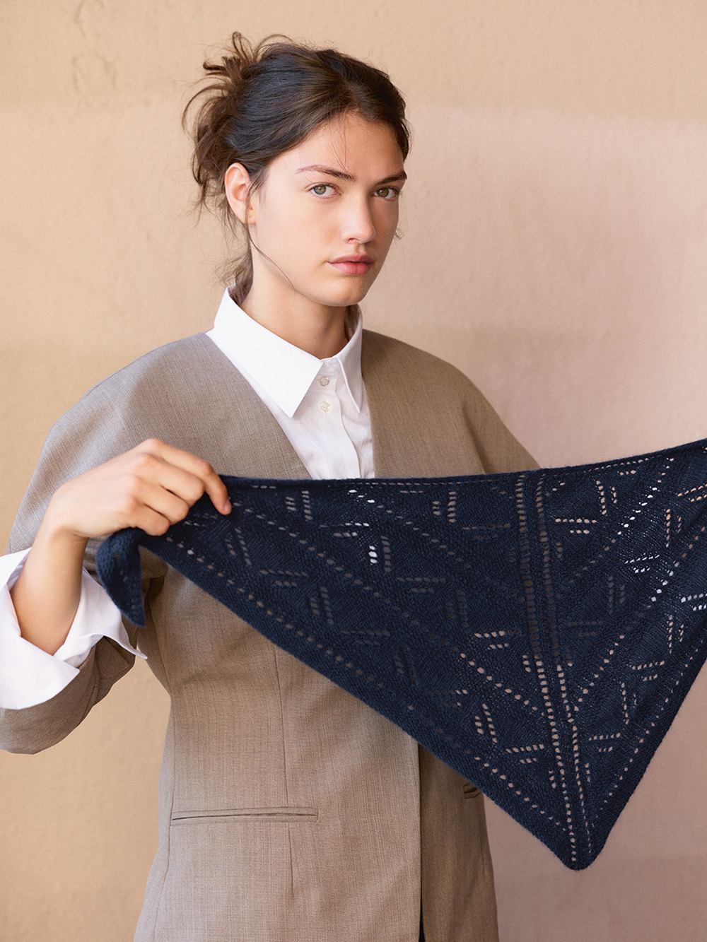 Sandnes Petra Scarf 2508_01 (25 m mönsterstick st 3) - 11