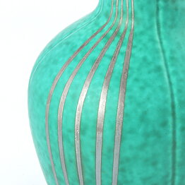 Wilhelm Kåge (Argenta 1955) Green Swelling Vase with Silver Lines Decor 16 cm
