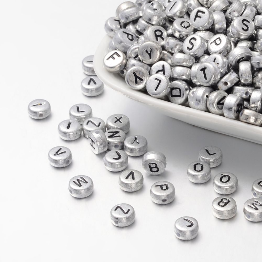 Bokstavspärlor ABC 7 mm silverfärgad mix 78 st