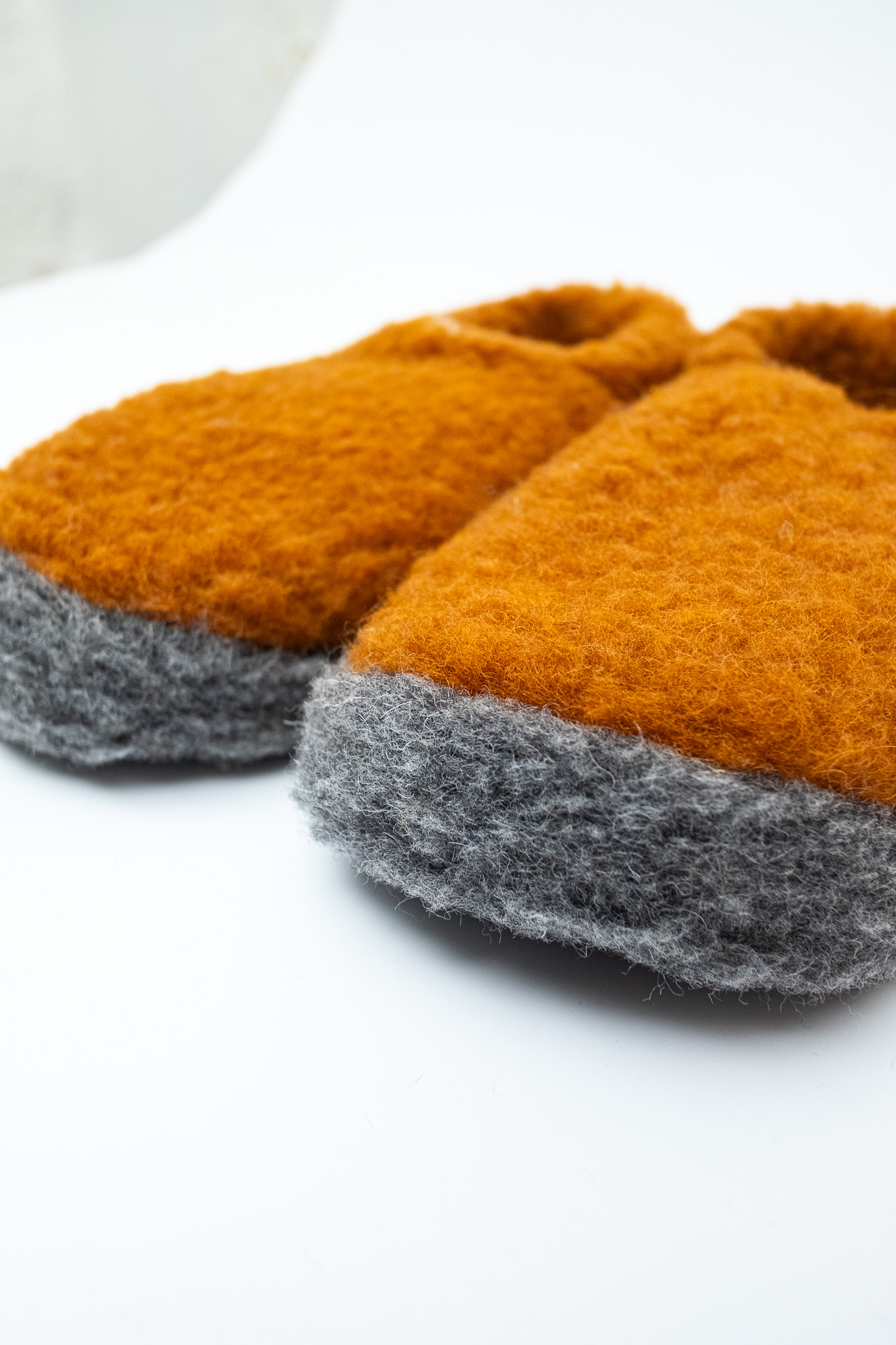 Coldbreakers - Siberian Wool Slippers Carmel - 7