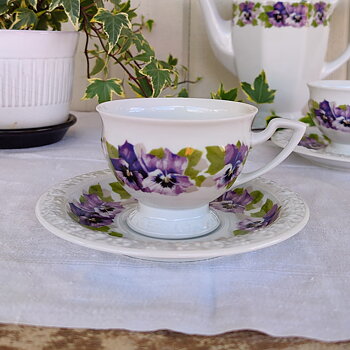 Maria Viol kaffekopp från Rosenthal 