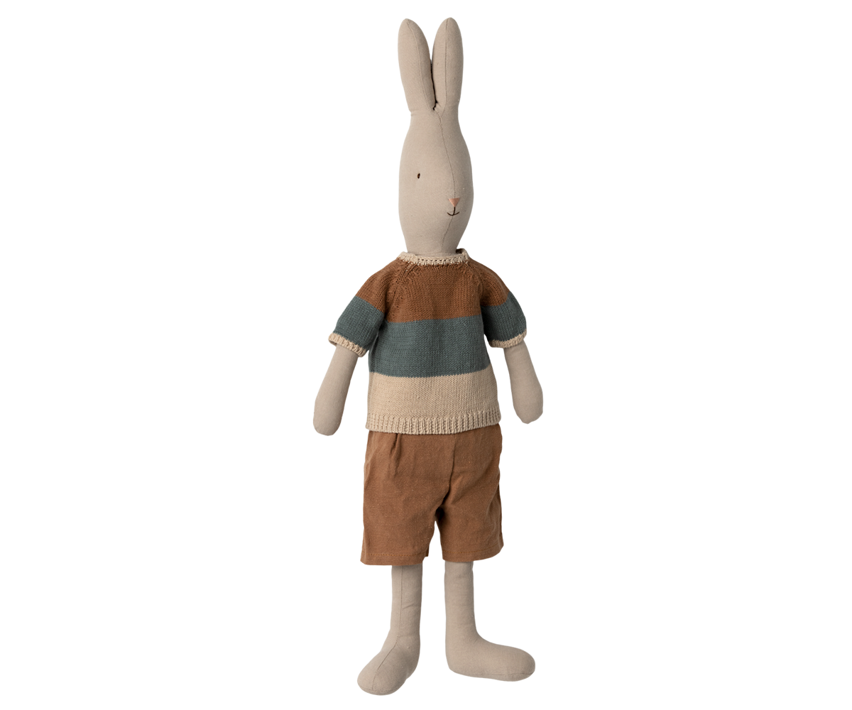 Rabbit Size 4 Classic Knitted shirt and shorts