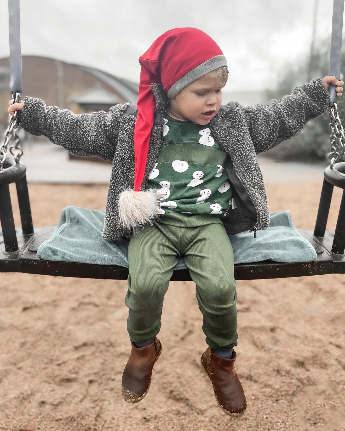 SNOWMAN - FOREST GREEN - 9