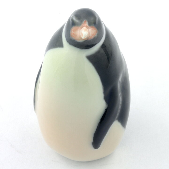Theodor Madsen (20th Century) Heartwarming Penguin 7 cm #3003