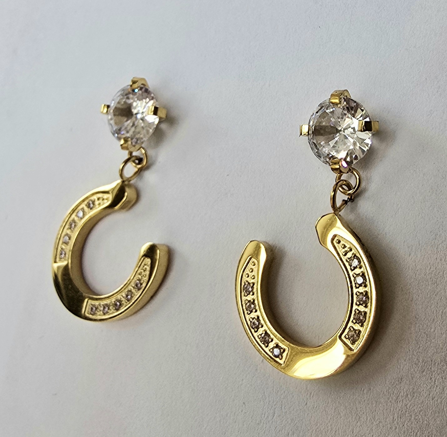 Horseshoe Earrings Gold - 5