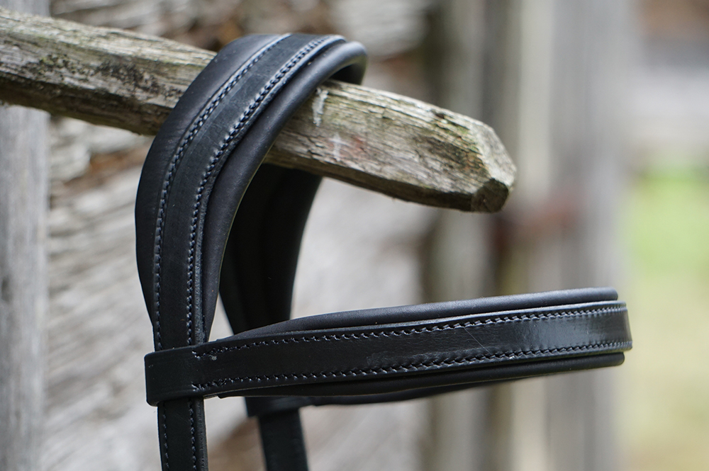 Opux® Working Cavesson (anatomical) 'Black Classic' - 16